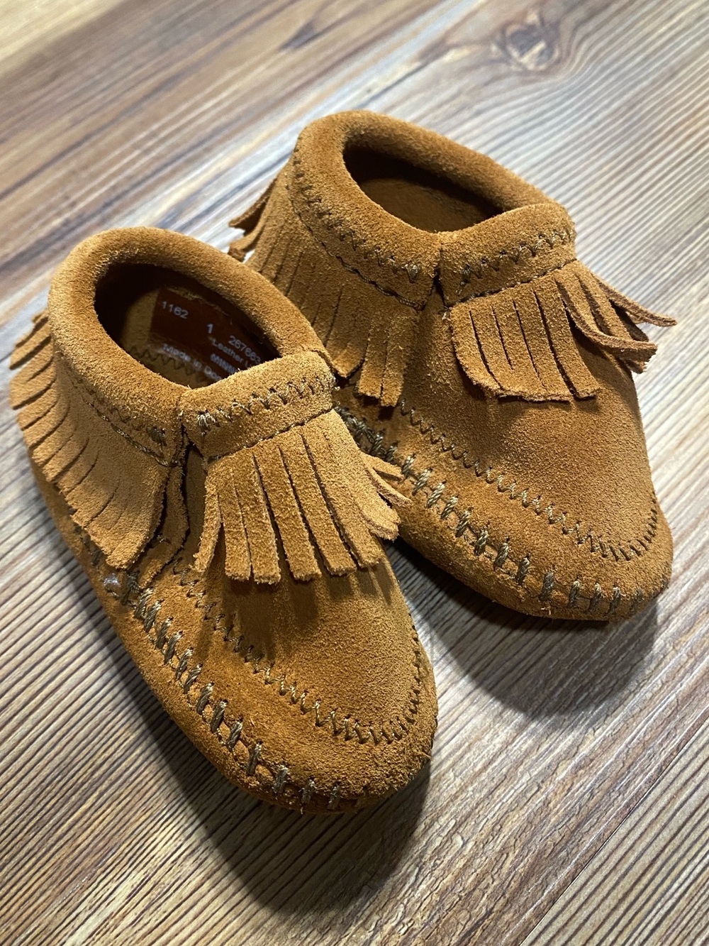 4/$16 Minnetonka Baby Leather Moccasins